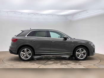 Used Audi Q3 2022 for sale - 79168521: Photo