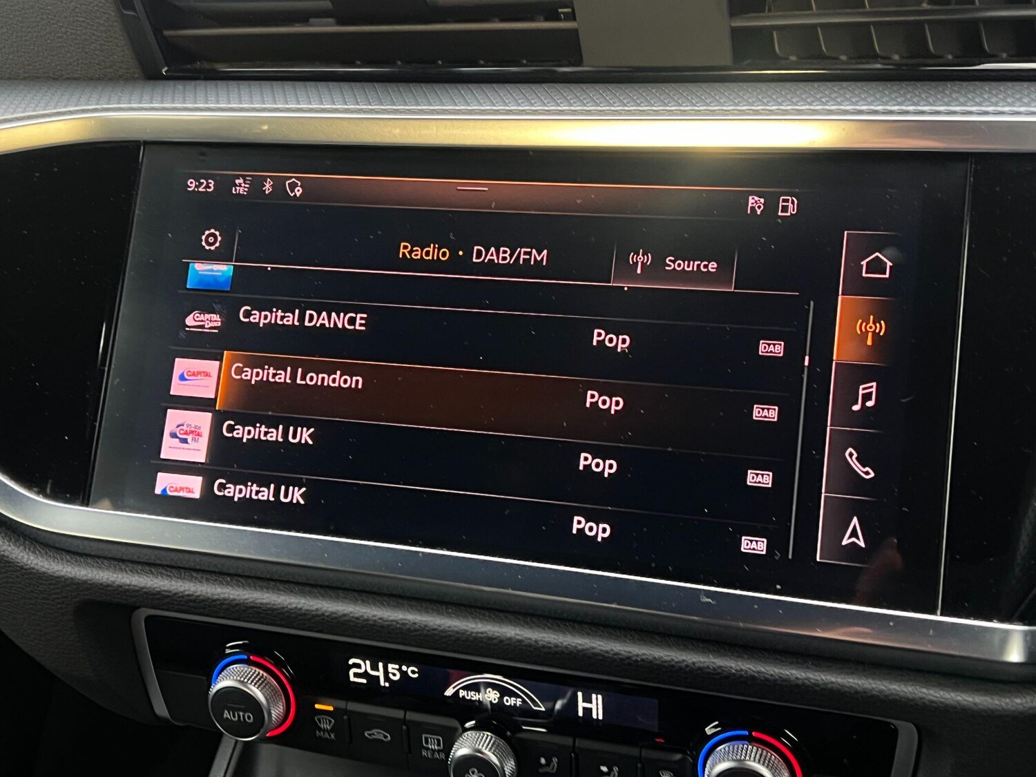 Used Audi Q3 2019 for sale - 76976490: Photo 32