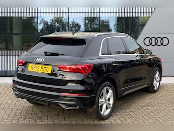 Used Audi Q3 2019 for sale - 76976490: Photo