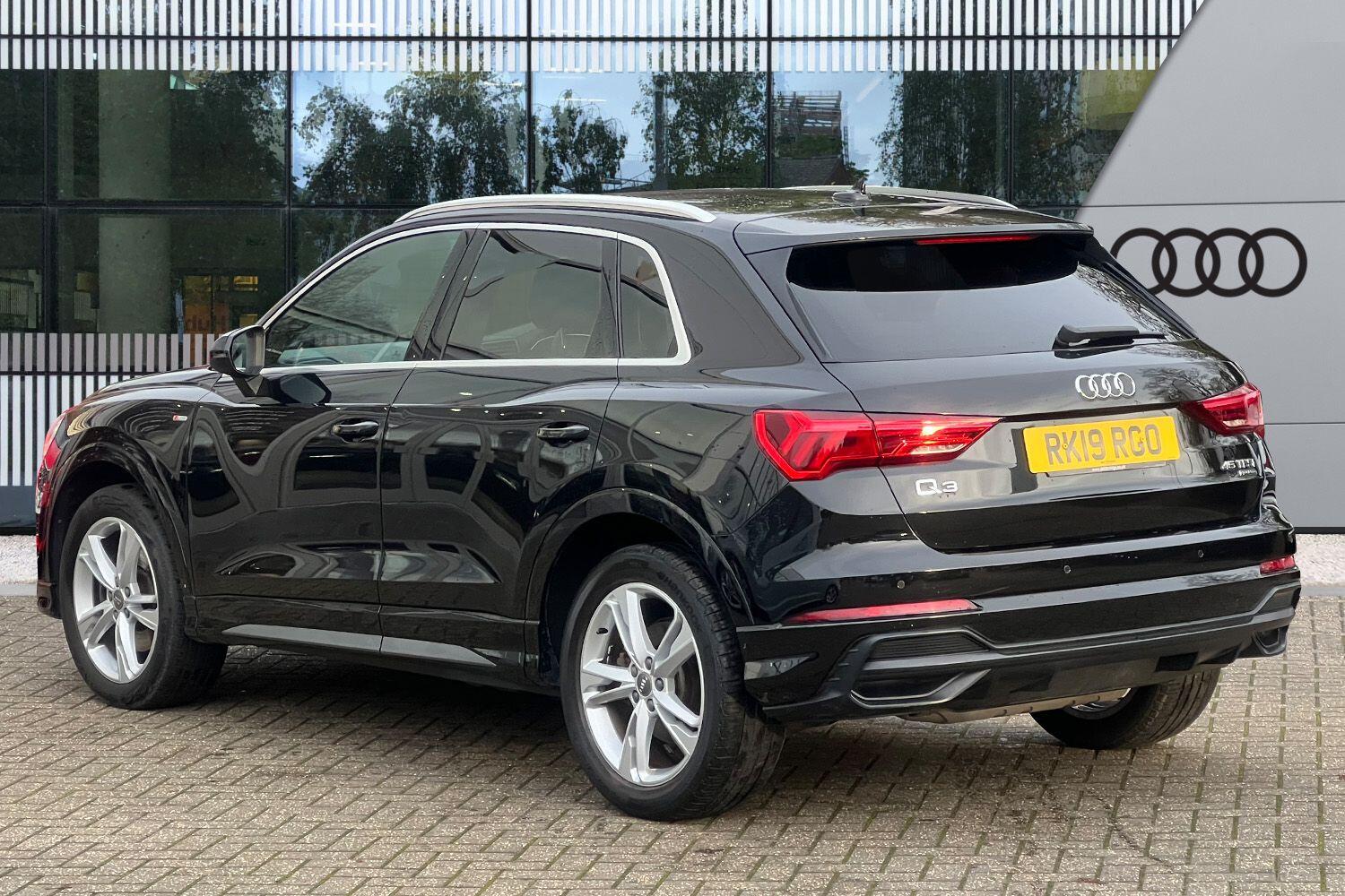 Used Audi Q3 2019 for sale - 76976490: Photo 4