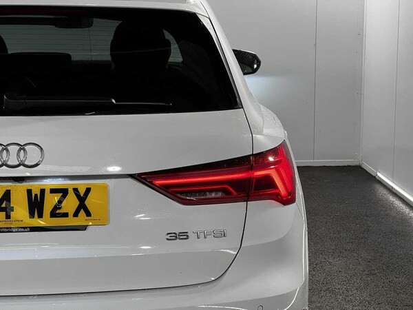 Used Audi Q3 2024 for sale - 75657595: Photo 10