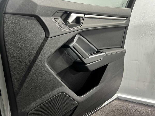 Used Audi Q3 2024 for sale - 75657595: Photo 24