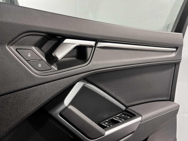 Used Audi Q3 2024 for sale - 75657595: Photo 25
