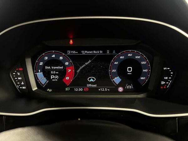 Used Audi Q3 2024 for sale - 75657595: Photo 32