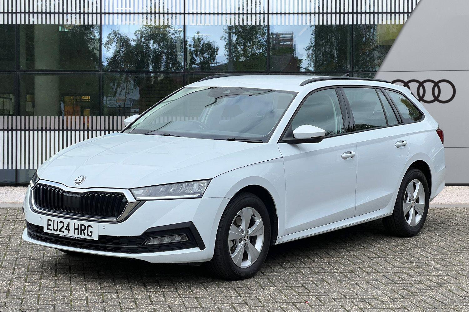 Used Skoda Octavia 2024 for sale - 76336103: Photo 2