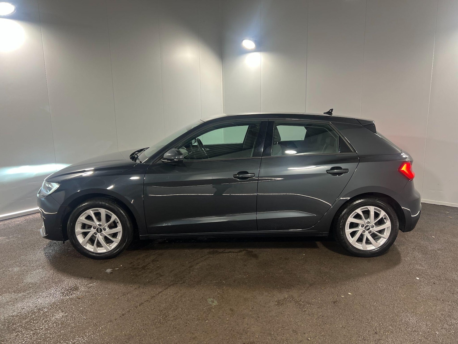 Used Audi A1 for sale - 77510219: Photo 8
