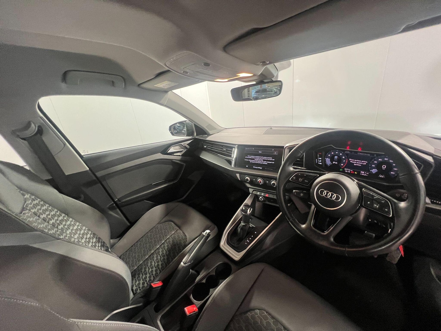 Used Audi A1 for sale - 77510219: Photo 9