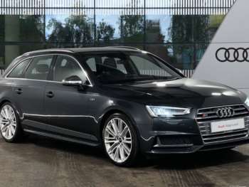 2017 (17) - S4 Quattro 5dr Tip Tronic