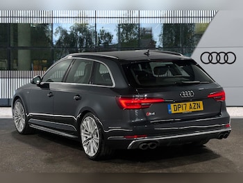 Used Audi S4 Avant 2017 for sale - 75477588: Photo