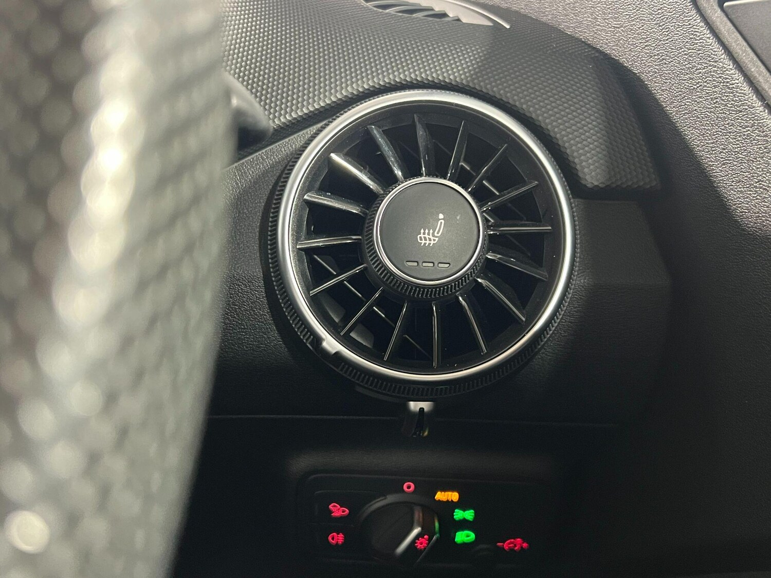 Used Audi TT for sale - 77754143: Photo 32