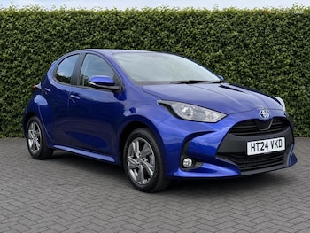 Used Toyota Yaris 2024 for sale - 79268769: Photo