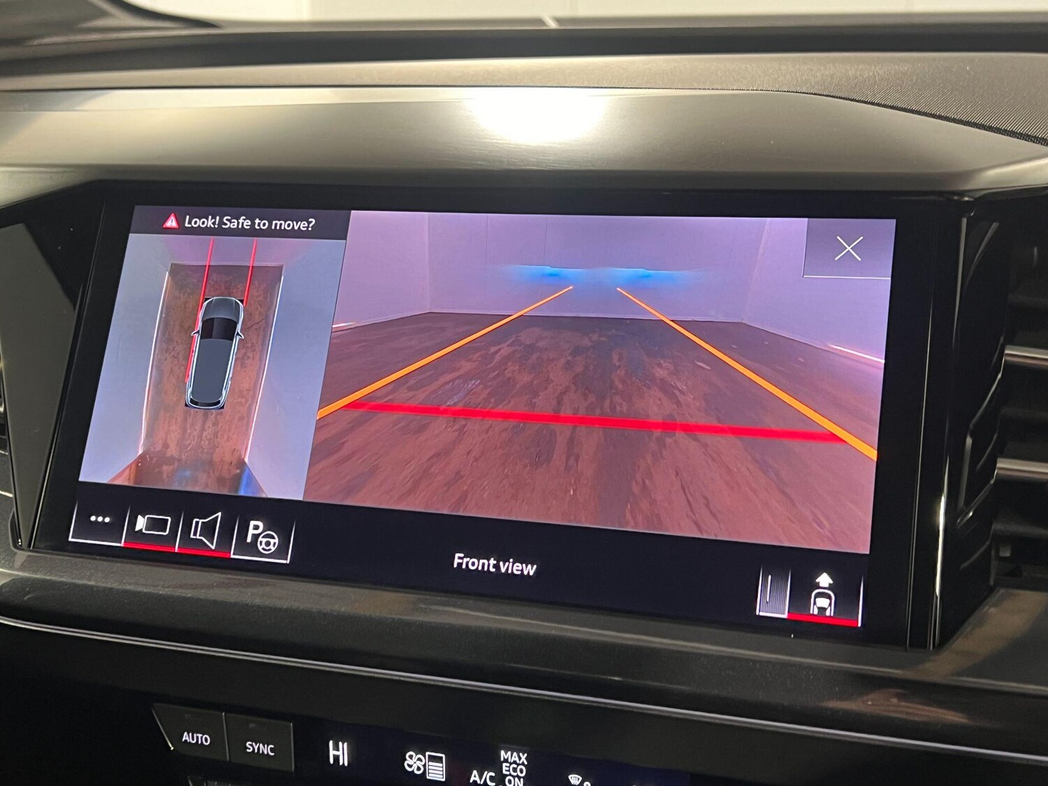 Used Audi Q4 e-tron 2023 for sale - 77441202: Photo 35