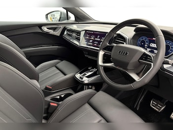 Used Audi Q4 e-tron 2025 for sale - 79169681: Photo