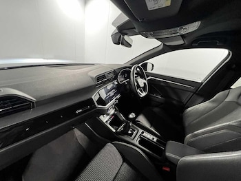 Used Audi Q3 2022 for sale - 75311724: Photo