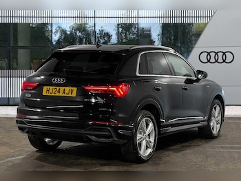 Used Audi Q3 2024 for sale - 75577345: Photo