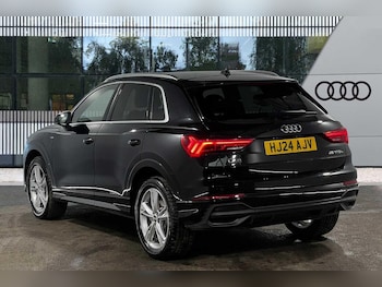 Used Audi Q3 2024 for sale - 75577345: Photo