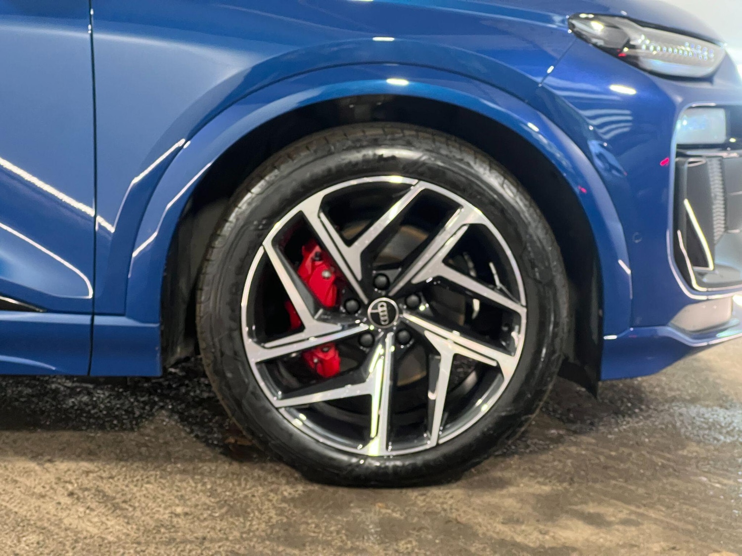 Used Audi Q6 e-tron 2024 for sale - 76425022: Photo 37