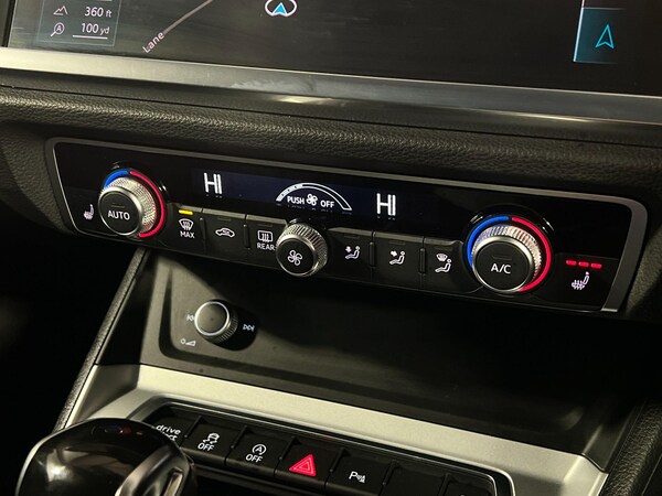 Used Audi Q3 2020 for sale - 76239986: Photo 33