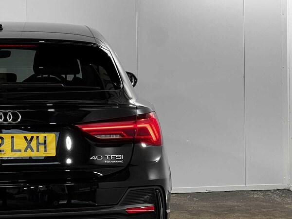 Used Audi Q3 2022 for sale - 75310410: Photo 11