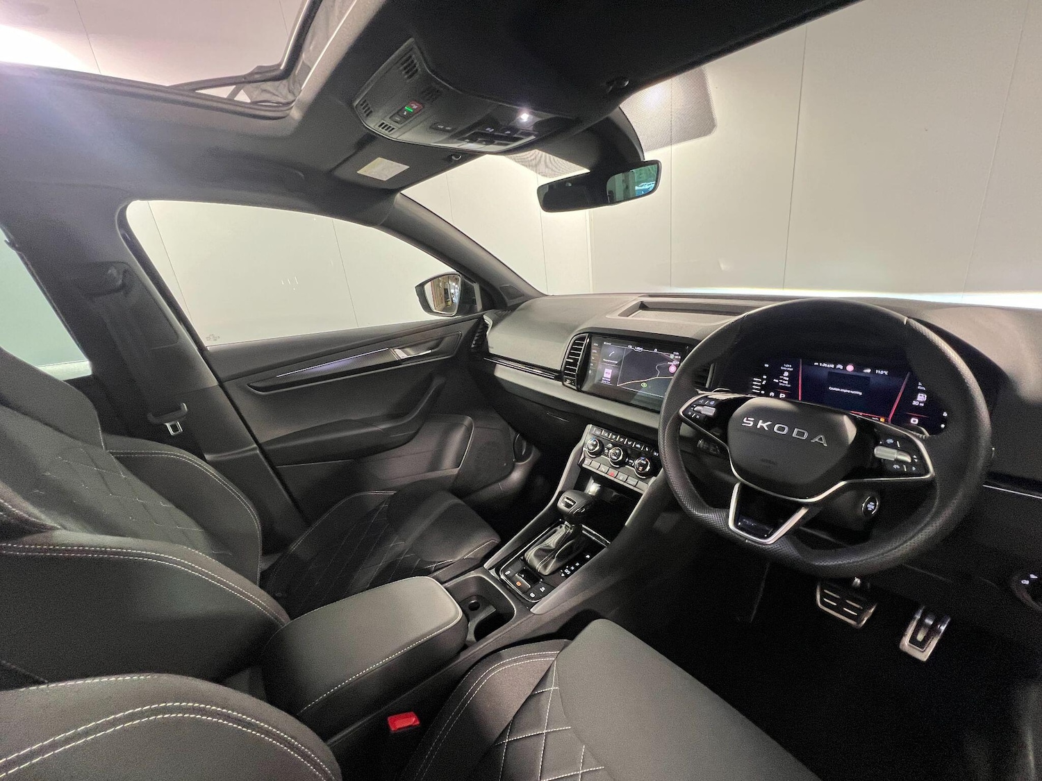 Used Skoda Karoq 2025 for sale - 76976802: Photo 10