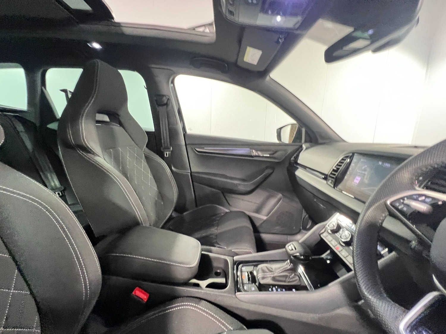 Used Skoda Karoq 2025 for sale - 76976802: Photo 11