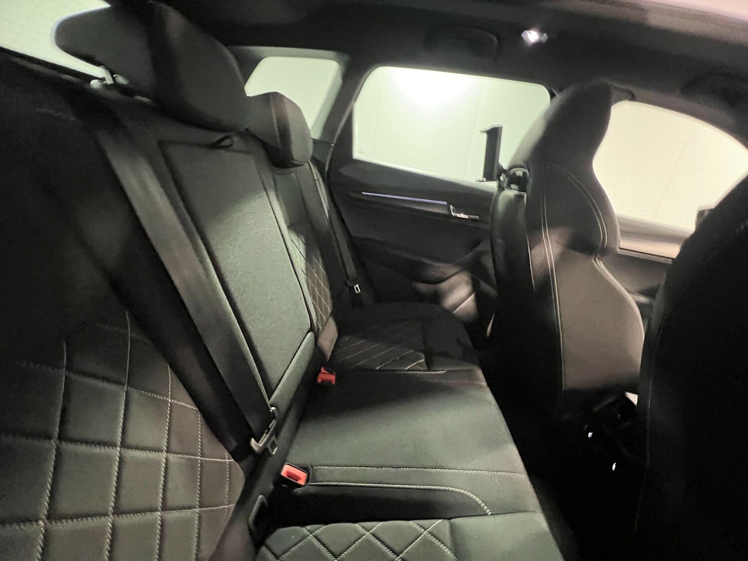 Used Skoda Karoq 2025 for sale - 76976802: Photo 14