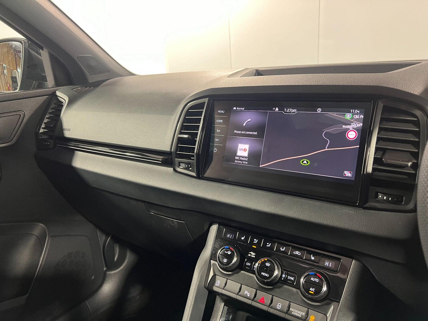 Used Skoda Karoq 2025 for sale - 76976802: Photo 33