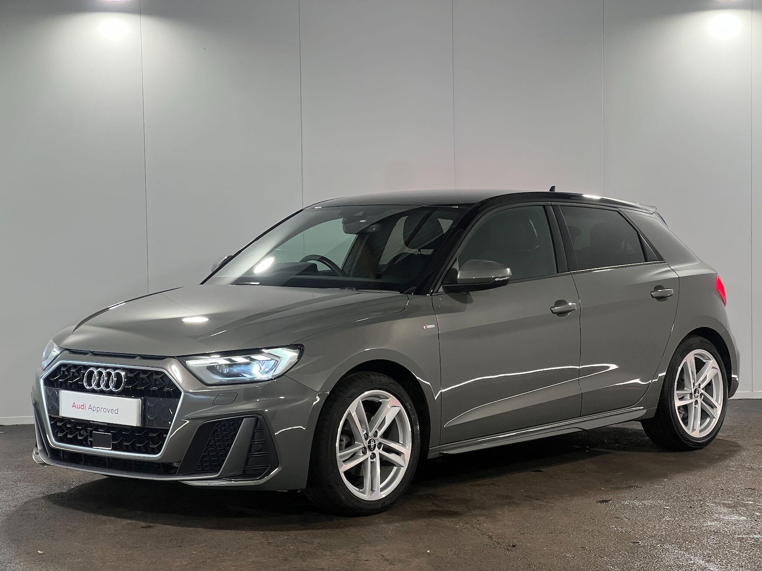 Used Audi A1 2023 for sale - 77456244: Photo 2