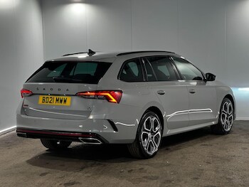 Used Skoda Octavia 2021 for sale - 75634650: Photo