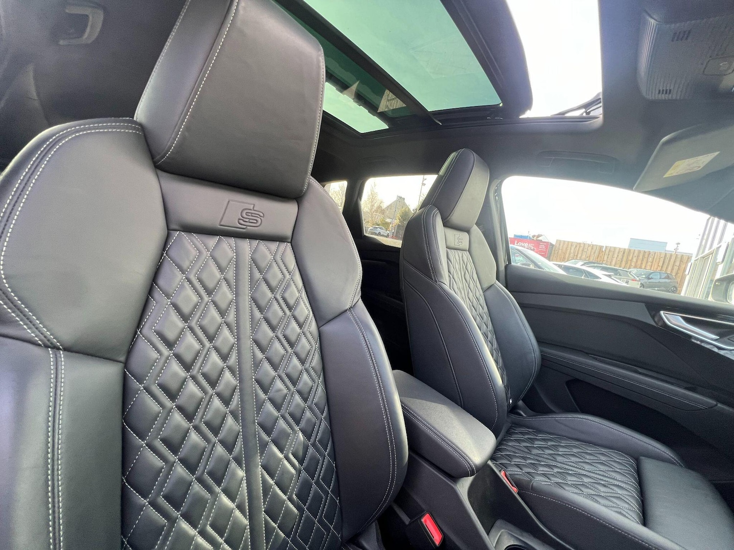 Used Audi Q4 e-tron 2021 for sale - 77549991: Photo 41