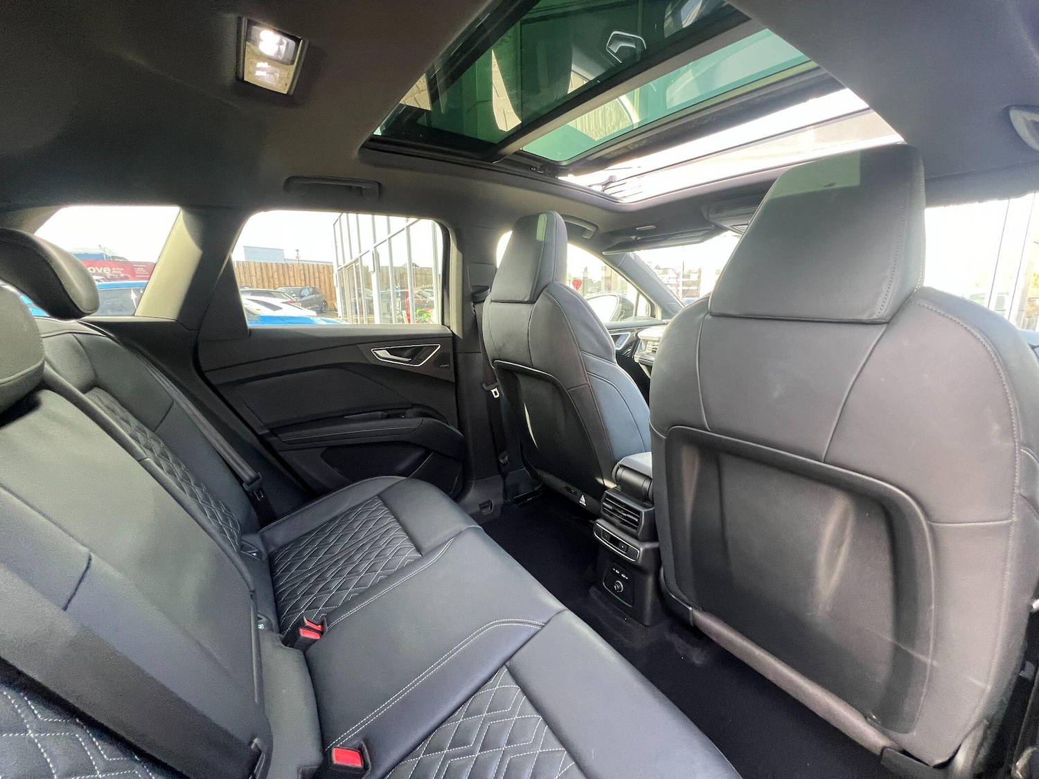 Used Audi Q4 e-tron 2021 for sale - 77549991: Photo 43