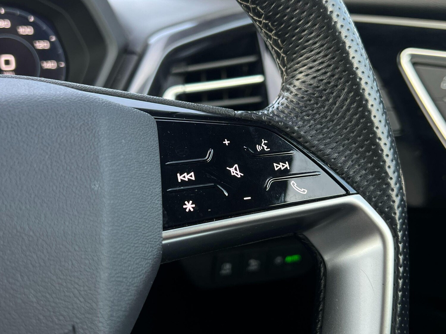 Used Audi Q4 e-tron 2021 for sale - 77549991: Photo 54