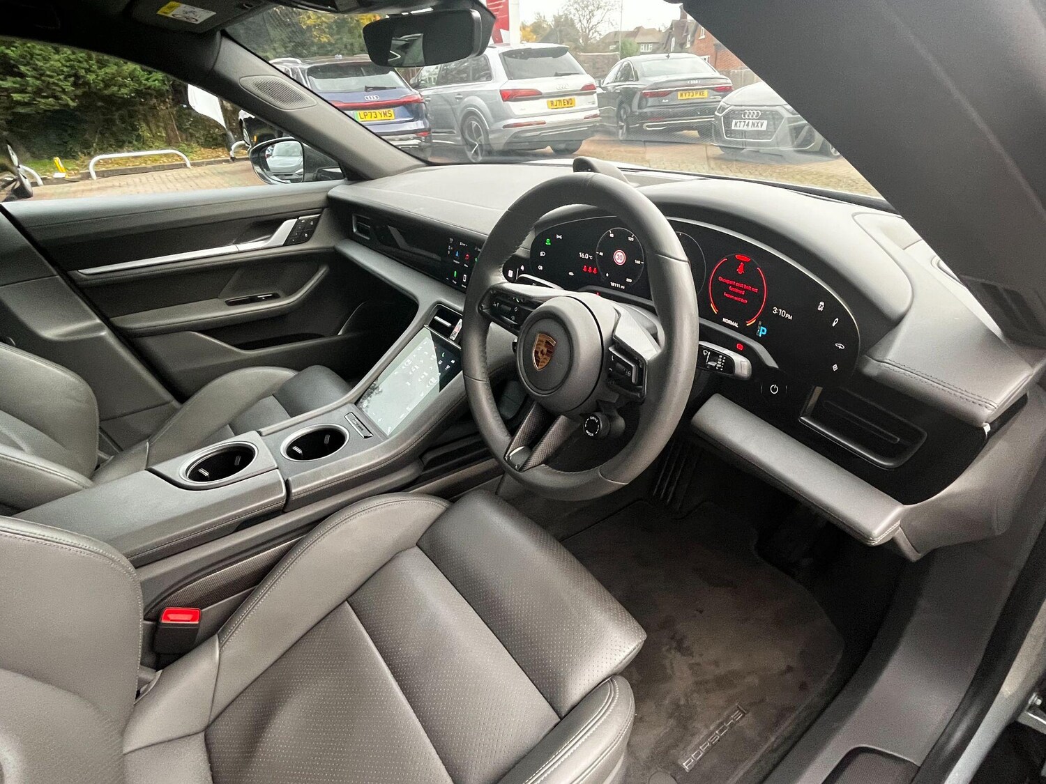 Used Porsche Taycan for sale - 76485422: Photo 15