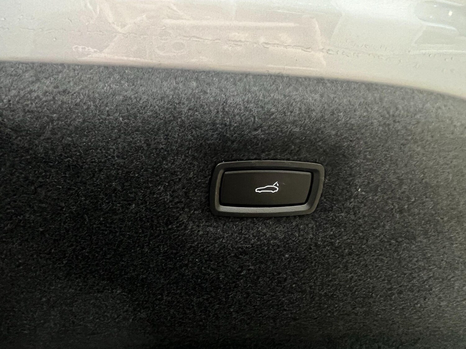 Used Porsche Taycan for sale - 76485422: Photo 32