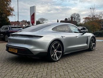 Used Porsche Taycan 2022 for sale - 76485422: Photo