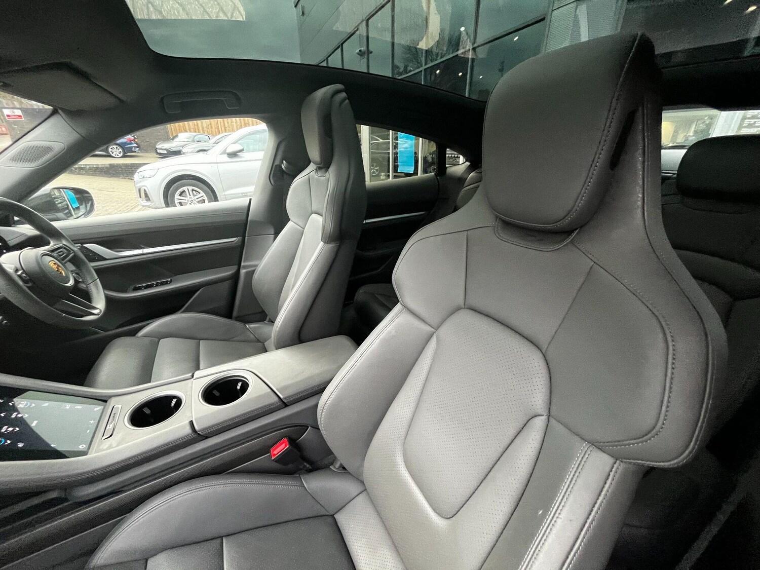 Used Porsche Taycan for sale - 76485422: Photo 40