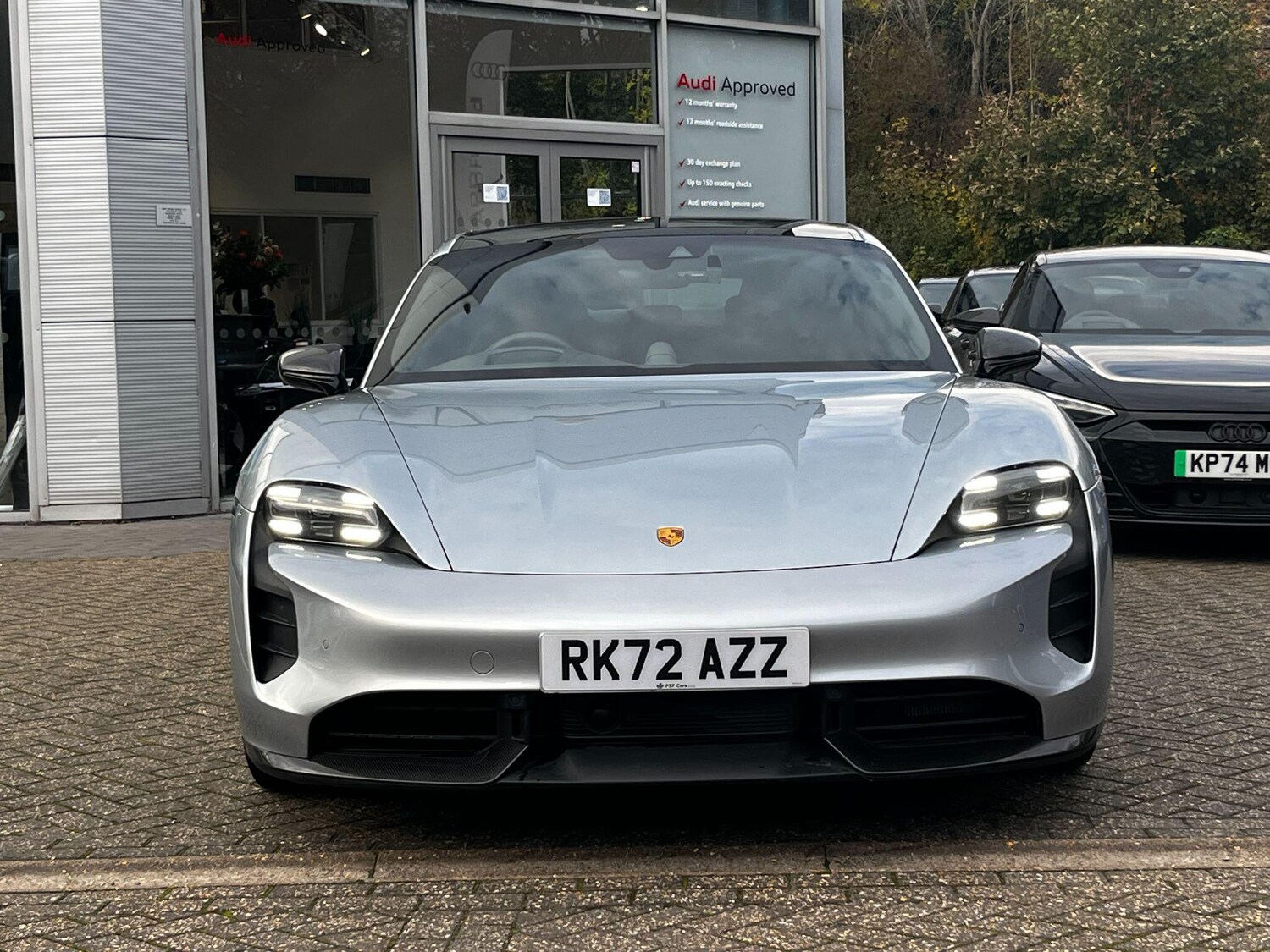 Used Porsche Taycan for sale - 76485422: Photo 8