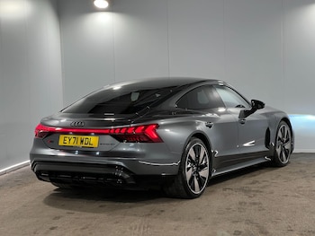 Used Audi RS e-tron GT 2021 for sale - 75965919: Photo
