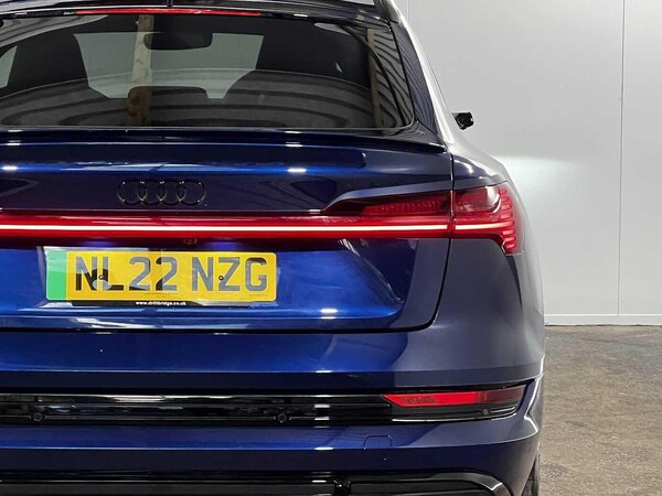 Used Audi e-tron 2022 for sale - 75600617: Photo 13