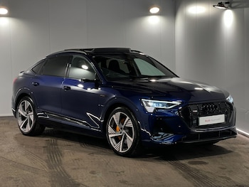2022 (22) - 55 Vorsprung Sportback Auto quattro 5dr 95kWh (11kW Charger)