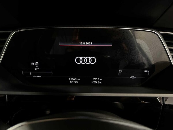Used Audi e-tron 2022 for sale - 75600617: Photo 26