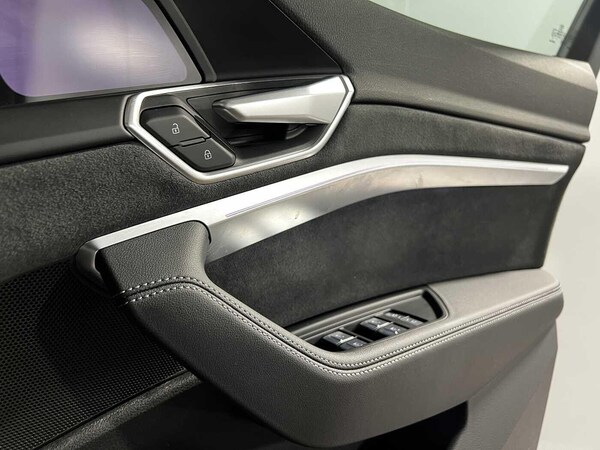Used Audi e-tron 2022 for sale - 75600617: Photo 28