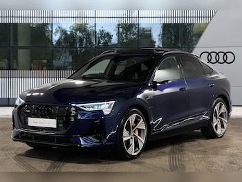 Used Audi e-tron 2022 for sale - 75600617: Photo