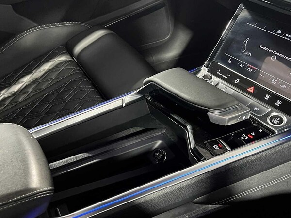 Used Audi e-tron 2022 for sale - 75600617: Photo 34