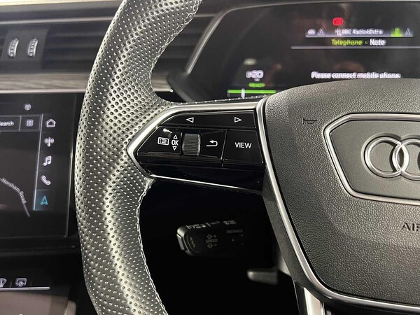 Used Audi e-tron 2022 for sale - 75600617: Photo 37