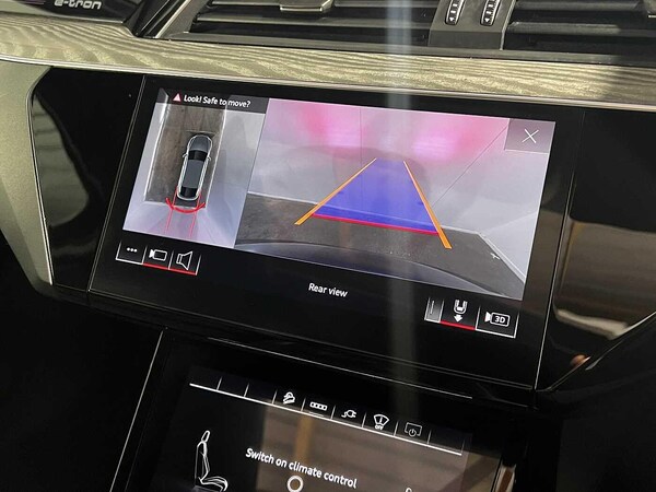Used Audi e-tron 2022 for sale - 75600617: Photo 40