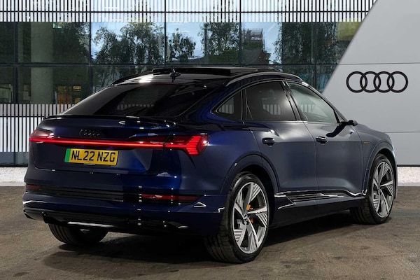 Used Audi e-tron 2022 for sale - 75600617: Photo 8