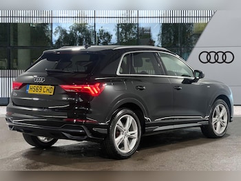 Used Audi Q3 2020 for sale - 77495817: Photo