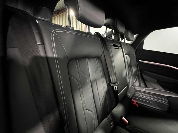Used Audi Q8 2023 for sale - 75507826: Photo 17
