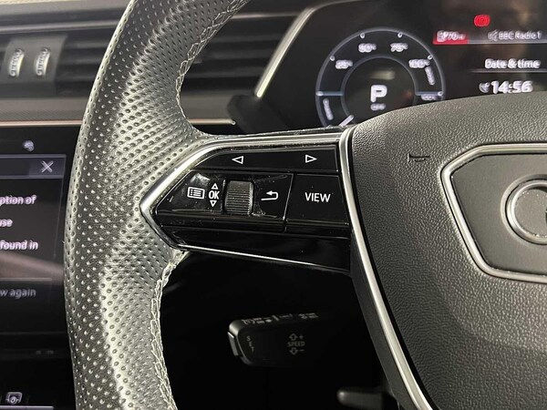 Used Audi Q8 2023 for sale - 75507826: Photo 27
